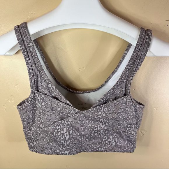 Varley Let’s Move Kellen Bra‎ Fragment Cheetah Size Large Medium Support Active - Picture 1 of 3